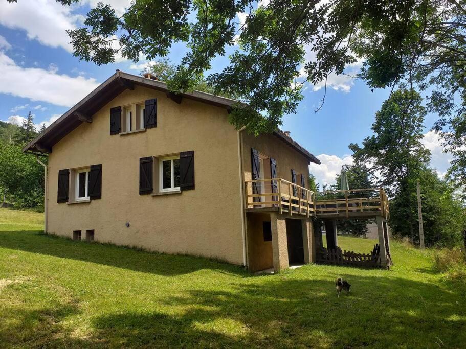 Belle Maison Proche De La Ville Et Du Lac Belcaire Luaran gambar